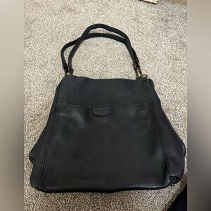 Chic Black Leather Shoulder Bag